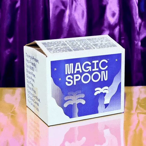 Magic Spoon Box gif of things going in and out of box